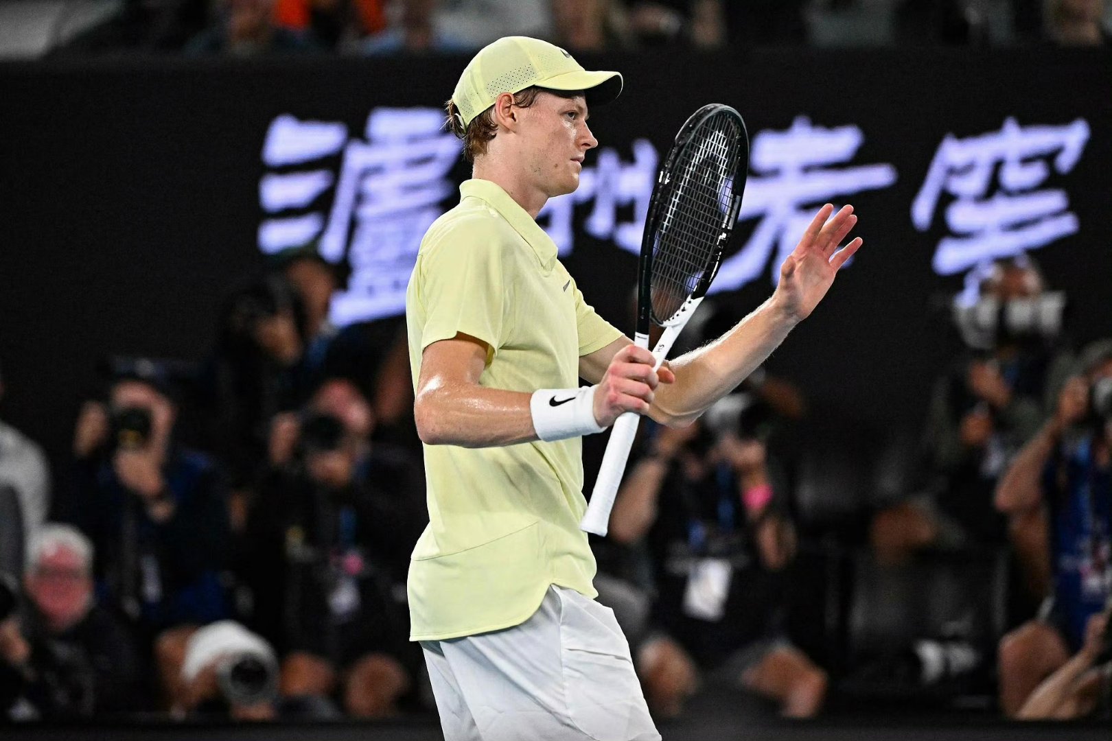 关于澳大利亚网球队翻盘意大利网球队,兹维列夫送出助攻的信息 关于澳大利亚网球队翻盘意大利网球队,兹维列夫送出助攻的信息