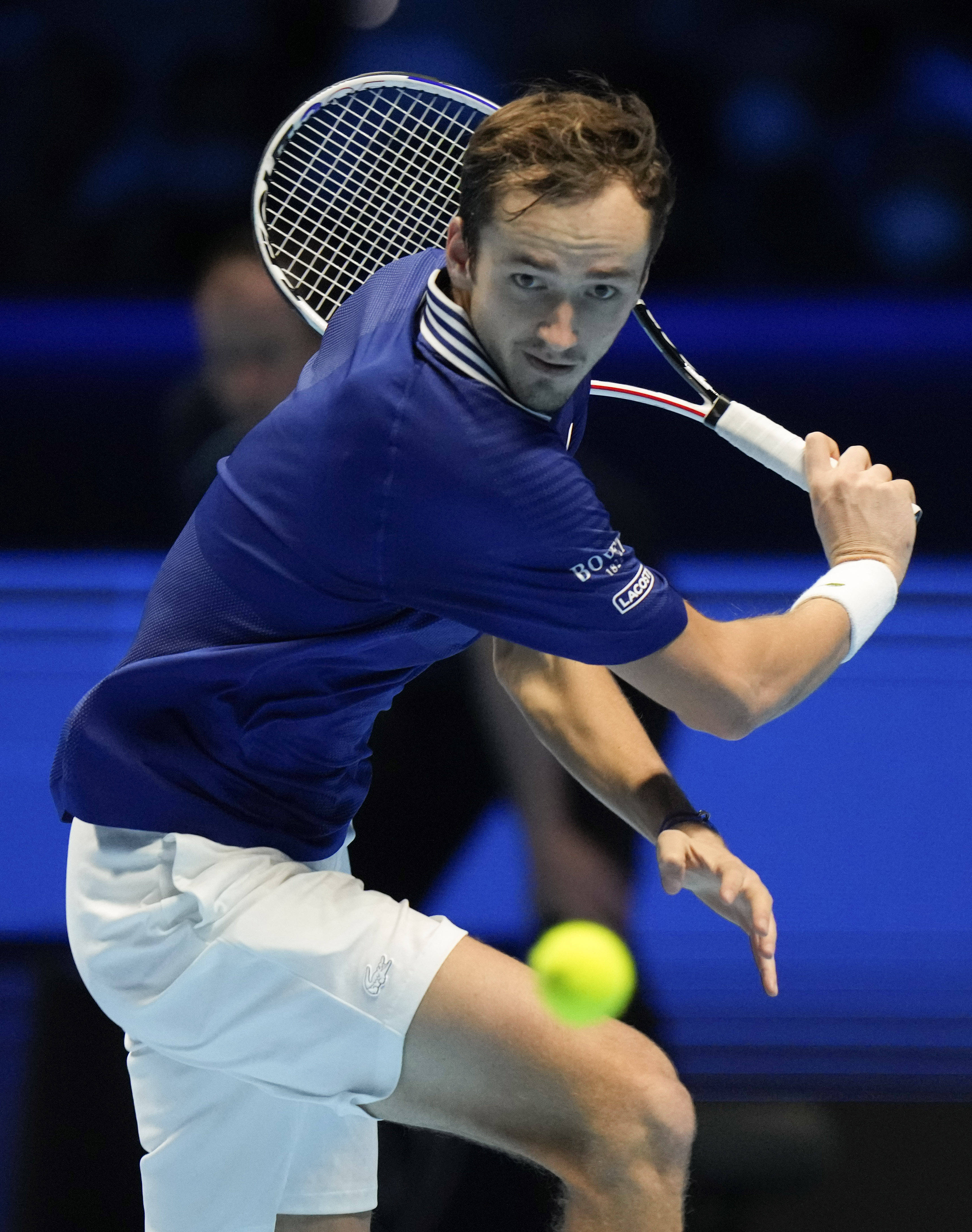 包含美国网球队轻取澳大利亚网球队，梅德韦杰夫爆发神勇的词条