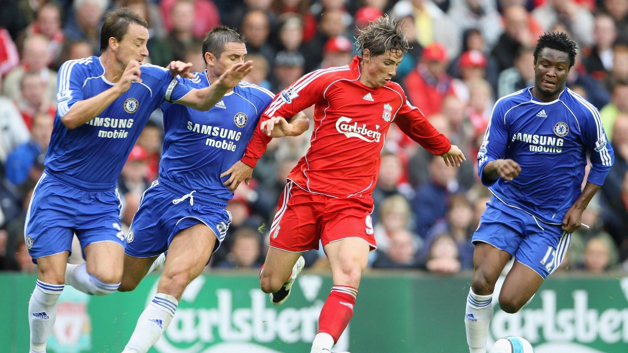 当欧冠淘汰赛的哨声遇见新西兰的终场绝杀,一场跨越时空的足球启示