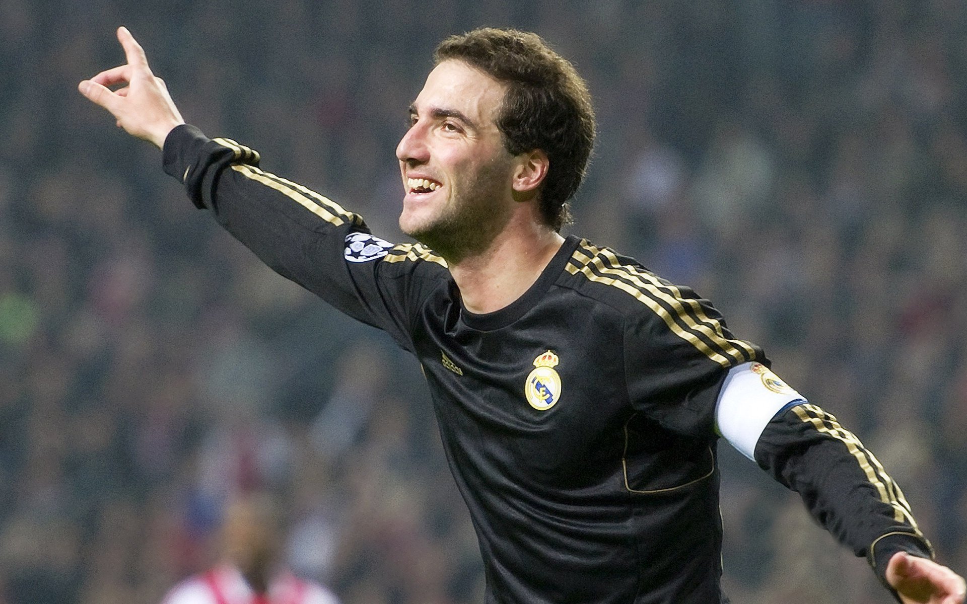 迪亚斯点燃赛场,挪威与阿尔及利亚之战中的永恒瞬间